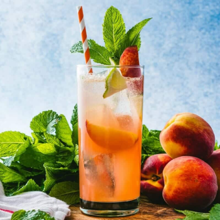 Peach Mojito 🍑🌿🥤